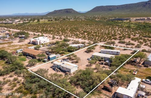 4550 Los Reales Rd, Tucson AZ 85746-8232 exterior