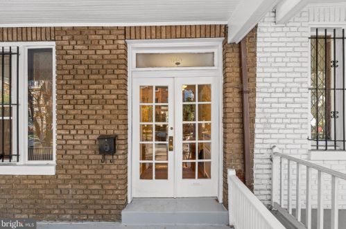 3140 17th St, Washington, DC 20018-3819