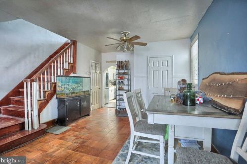 134 Cherry St, Slatington PA 18080-2005 exterior