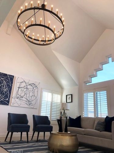 320 Rossmore Dr, Oxnard CA  93035-4465 exterior