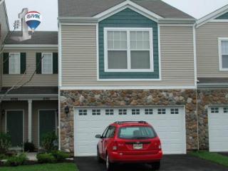 4100 Blackstone Dr, Aurora, IL 60504-5394