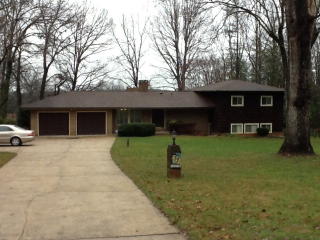 202 Westwood Dr, Morganton, NC 28655-8965