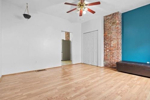 322 Hancock St, Pittsburgh, PA 15219-6715