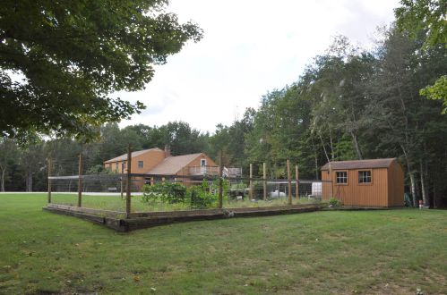 153 Mudgett Hill Rd, Concord, NH 03307-1124