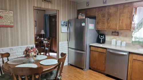 9 Caudie Dr, Poughkeepsie NY 12603-4330 exterior