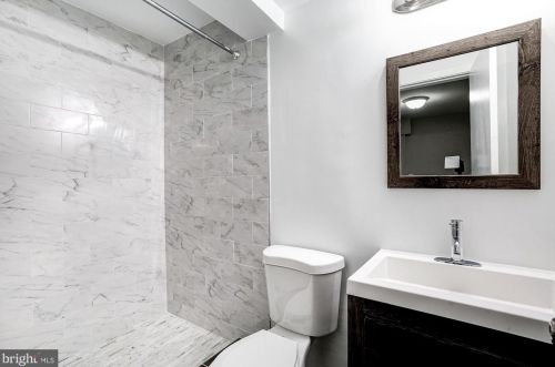 872 Bellevue St, Washington DC 20032-6002 exterior