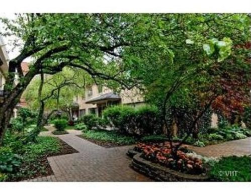 3534 Pne Grv Ave, Chicago IL 60657-1877 exterior