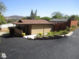 2905 Foothill Dr, Thousand Oaks CA  91361-4906 exterior