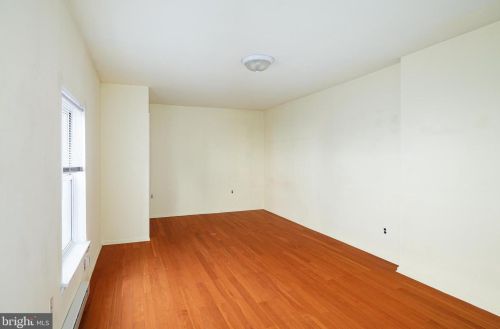 317 16 St, Philadelphia PA 19132-4418 exterior