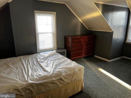 867 Adams St, Pottstown PA  19464-4340 exterior