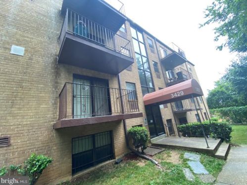 3429 5th St, Washington, DC 20032-5445