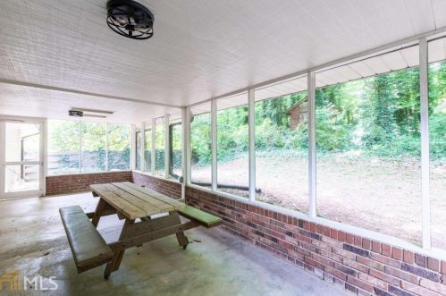 2524 Midvale Ct, Tucker GA  30084-3348 exterior