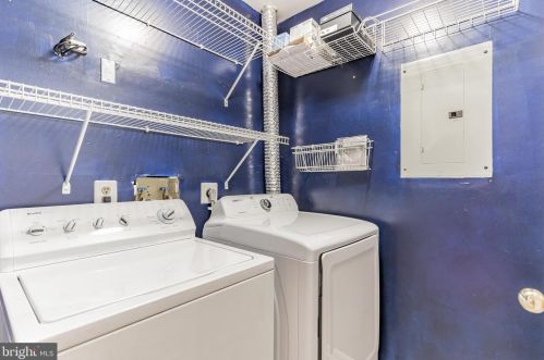 2205 Foxmeadow Dr, Limerick PA 19468-1503 exterior