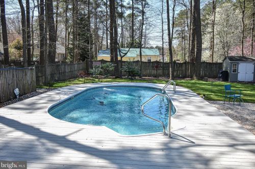 925 Riverview Ter, Saint Michaels MD 21663-2950 exterior