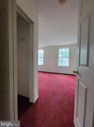 140 Fountain Ave, Trenton NJ 08618-3825 exterior