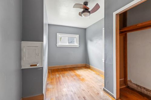 2029 11 St, Milwaukee WI 53204-3827 exterior