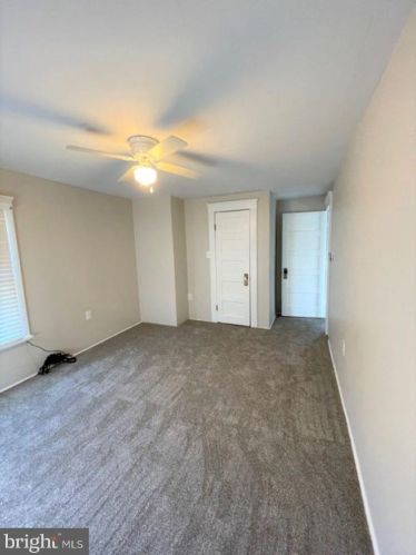 109 Elm Ave, Hanover PA 17331-1906 exterior