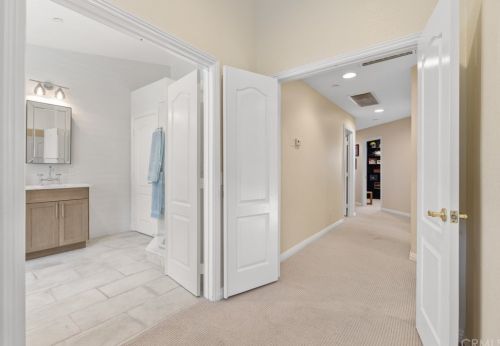 31345 Avenida Del Reposo, Temecula CA 92591-1724 exterior