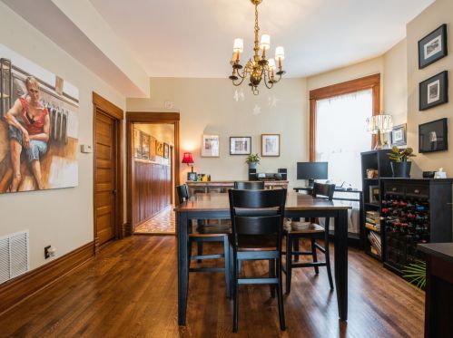 4052 Paulina St, Chicago IL 60613-2520 exterior