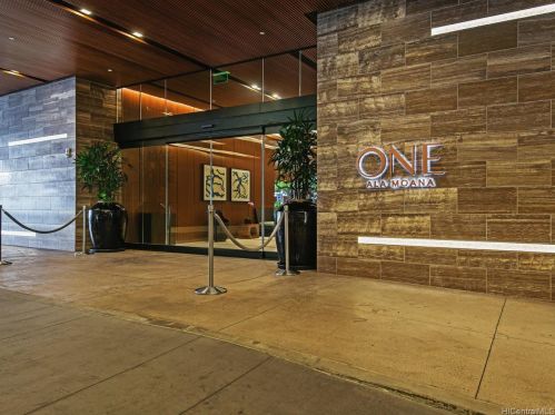 1555 Kapiolani Blvd, Honolulu HI 96814-4553 exterior