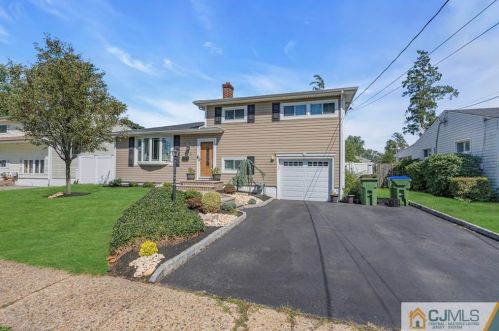 51 Stony Rd, Edison NJ 08817-3236 exterior