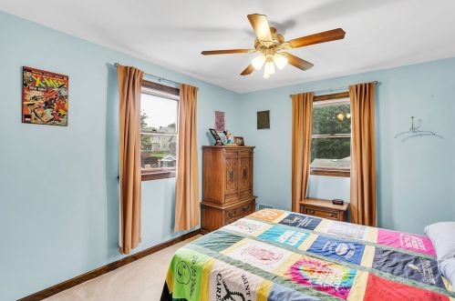 205 Littlewood St, Pittsburgh PA 15223-1131 exterior