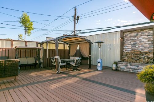 34 Heatherfield Rd, Valley Stream NY  11581-2314 exterior