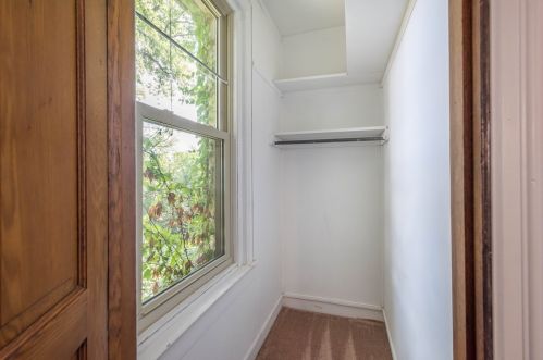 127 Lincoln Ave, Pittsburgh PA 15206-2313 exterior