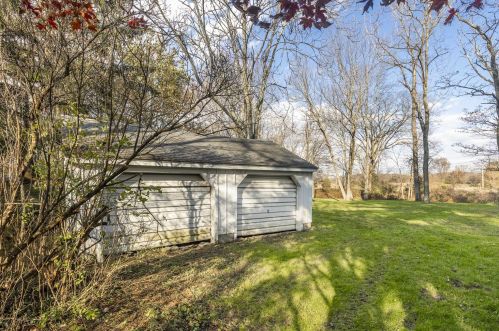 347 Lauer Rd, Poughkeepsie NY 12603-3942 exterior