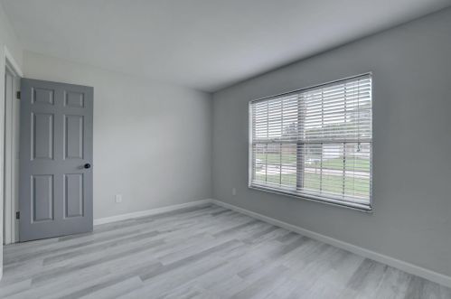 229 Kimball Cir, Fort Pierce FL exterior