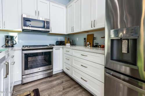 6692 Cypress Point Dr, Chandler AZ  85249-4332 exterior