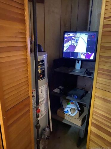 44 Wilcox St, New Britain CT 06051-1209 exterior