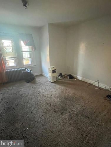 6712 18 St, Philadelphia PA 19140-1014 exterior