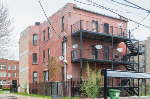 1517 Marquette Rd, Chicago IL 60637-4443 exterior