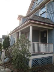 1324 Westnedge Ave, Kalamazoo MI  49007-2424 exterior