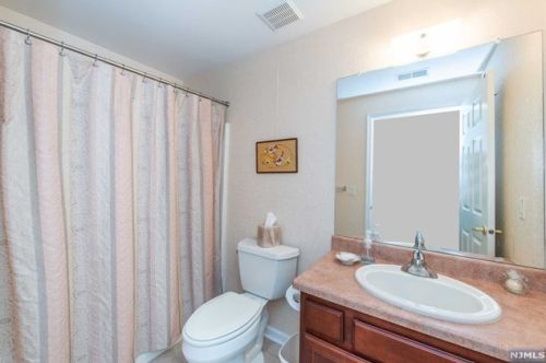 2103 Johnson Dr, Rockaway NJ 07866-5843 exterior