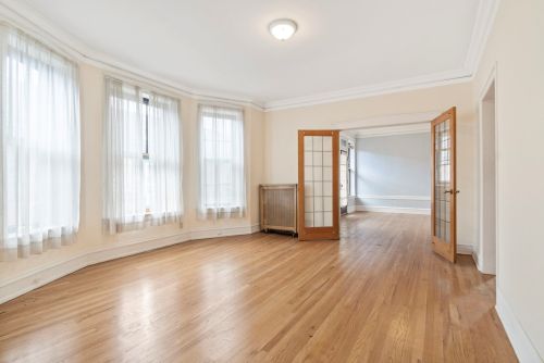 5454 Kimbark Ave, Chicago IL  60615-5217 exterior