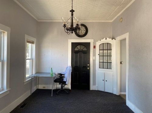 11 2nd St, North Andover MA 01845-3601 exterior