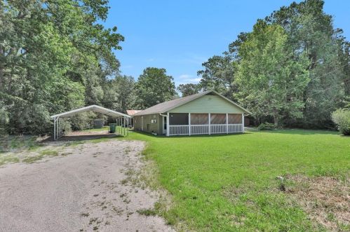 1431 Fm 3083 Rd, Conroe TX 77303-1828 exterior