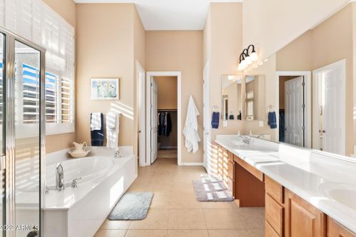 41807 Anthem Ridge Dr, Phoenix AZ 85086-1973 exterior