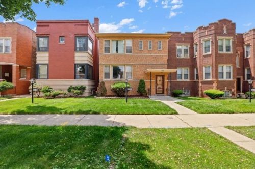 8006 Calumet Ave, Chicago, IL 60619-3614