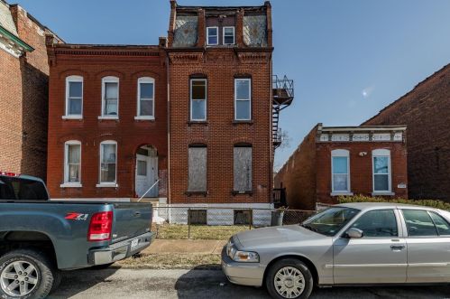 3706 Iowa Ave, Saint Louis, MO 63118-3820