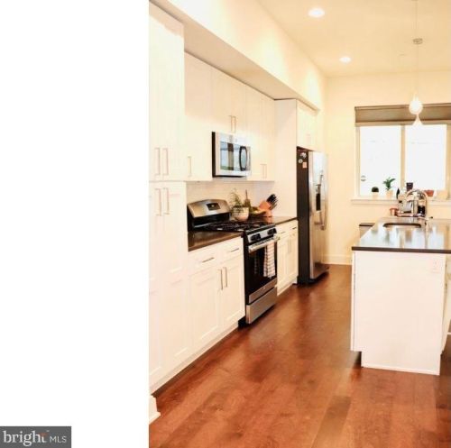 1352 Bouvier St, Philadelphia PA  19146-4703 exterior