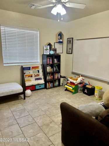 4408 Liberty Ave, Tucson AZ 85706-1332 exterior