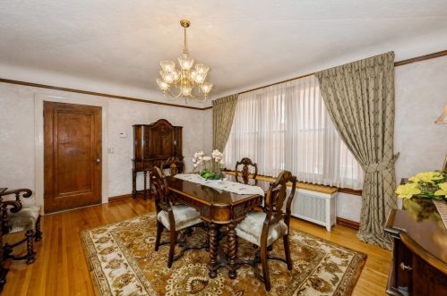 5654 Spaulding Ave, Chicago IL 60651-4139 exterior