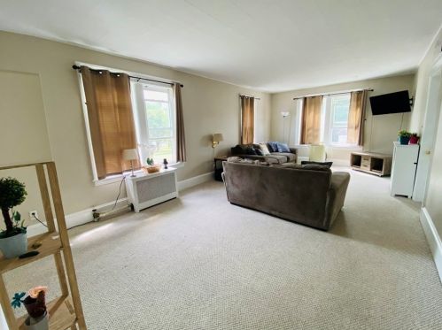 229 Cohasset St, Worcester MA 01604-2356 exterior