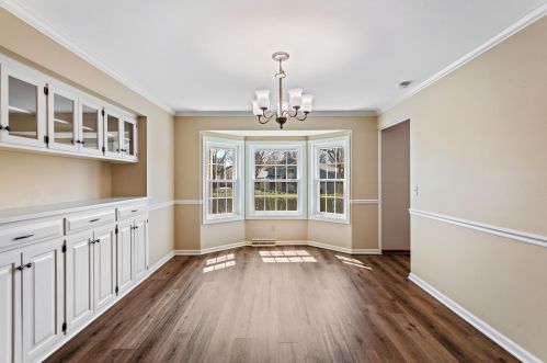 11830 Waterford Ave, Milwaukee WI  53228-1863 exterior