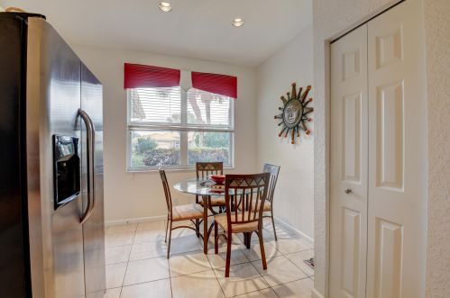 5779 Is Reach Ln, Boynton Beach FL 33437-4230 exterior