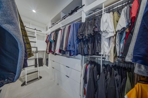 1305 4th Ct, Boca Raton FL  33432-1408 exterior