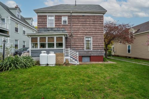 36 Morning St, Portland ME 04101-4429 exterior